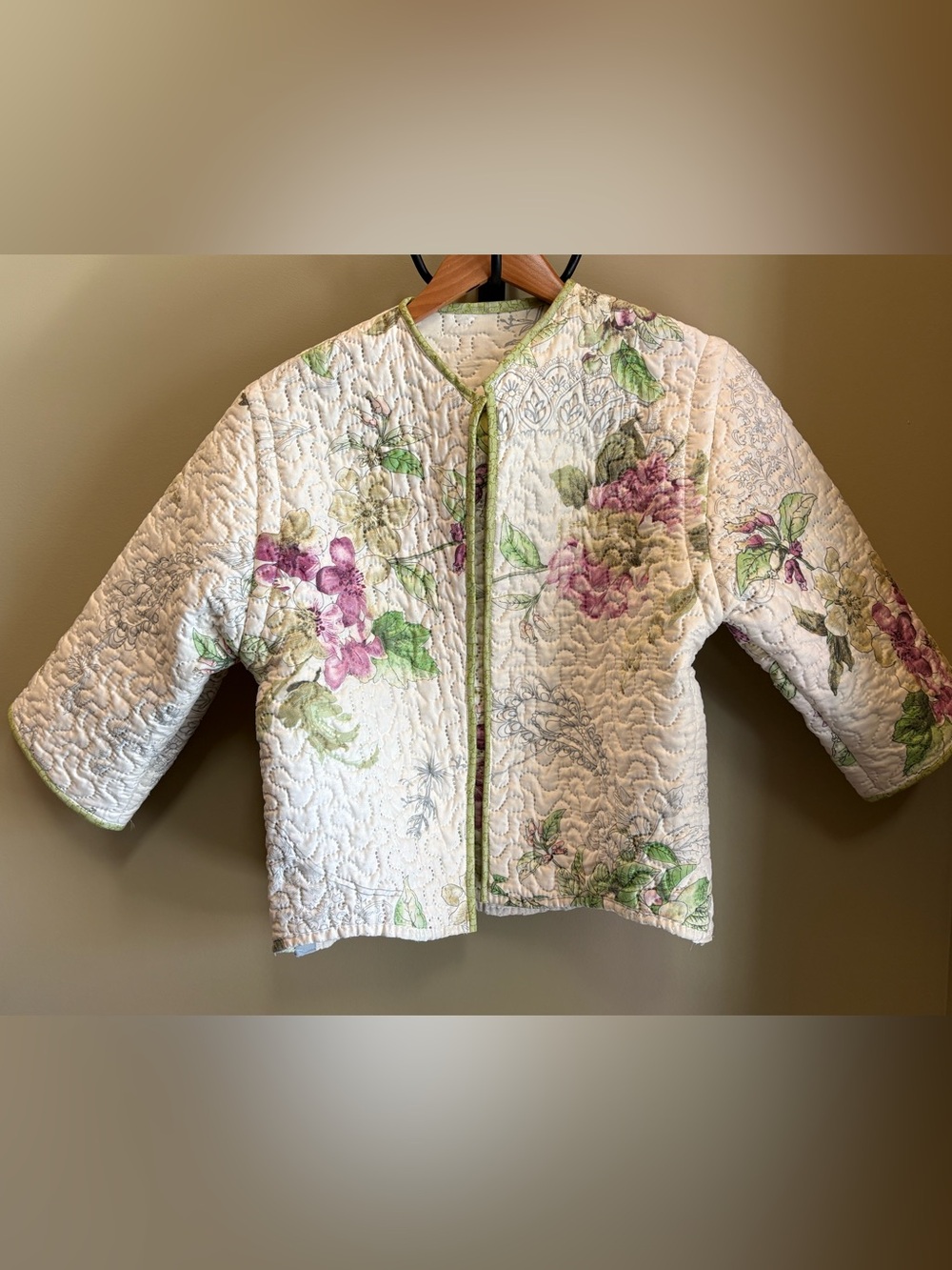 Handmade Floral Quilted Short Jacket - Open Front
